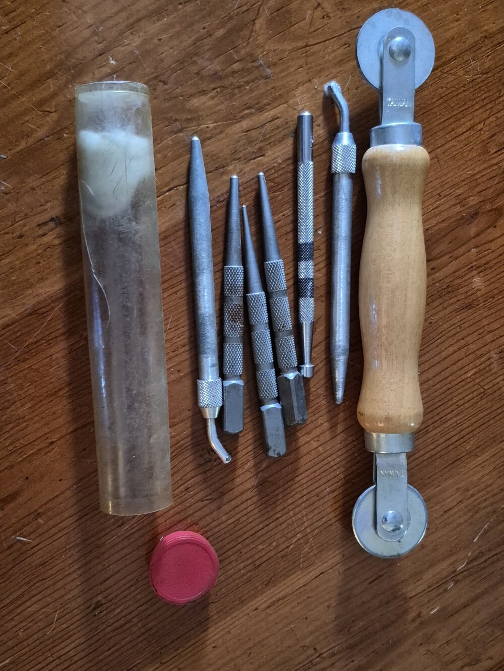 Wood Handle Seam Roller and Leather Punch Set - Natural Wood, Silver